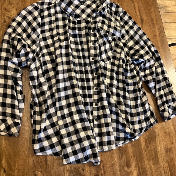 Torrid black and white plaid button up top - Picture 2 of 2